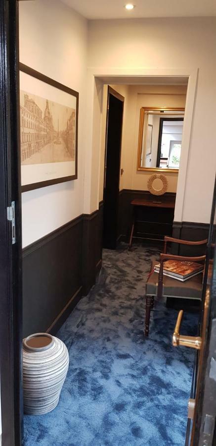 Les Grands Arbres Bed and Breakfast Brussel Buitenkant foto